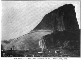 Illustration for article titled How Los Angeles Erased Entire Hills From Its Urban Core